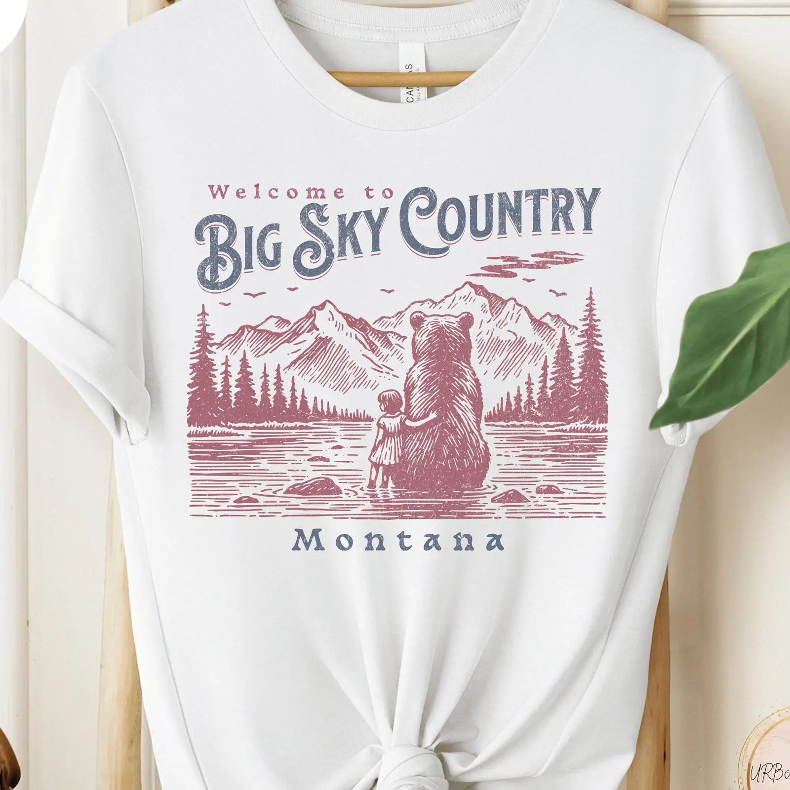 Outdoor Adventure Vacations - Big Sky Country Montana Bear Tişörtü